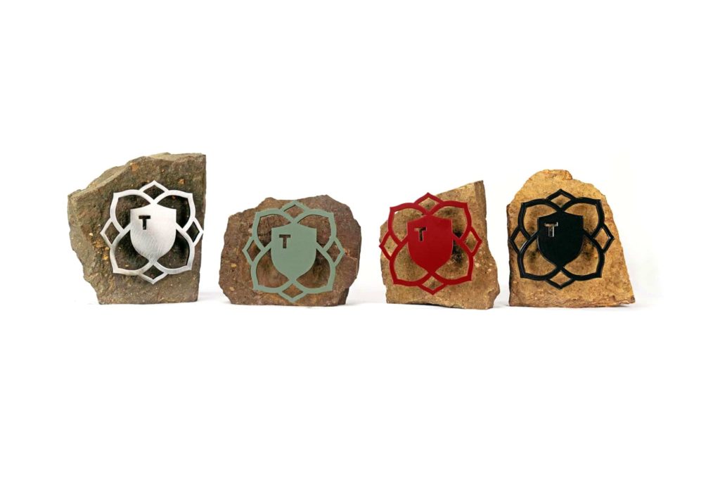 Custom golf course tee markers
